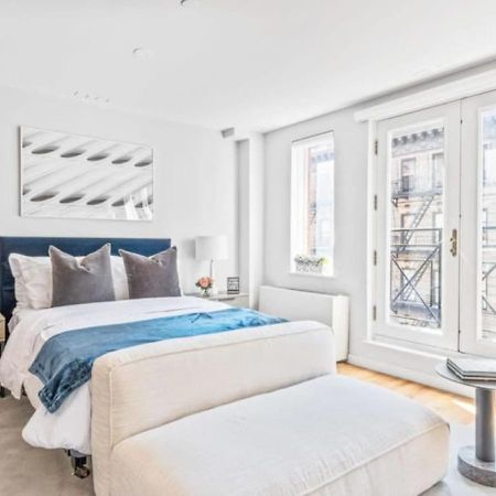 Luxe Studio With Charming Juliet Balcony Daire New York Dış mekan fotoğraf