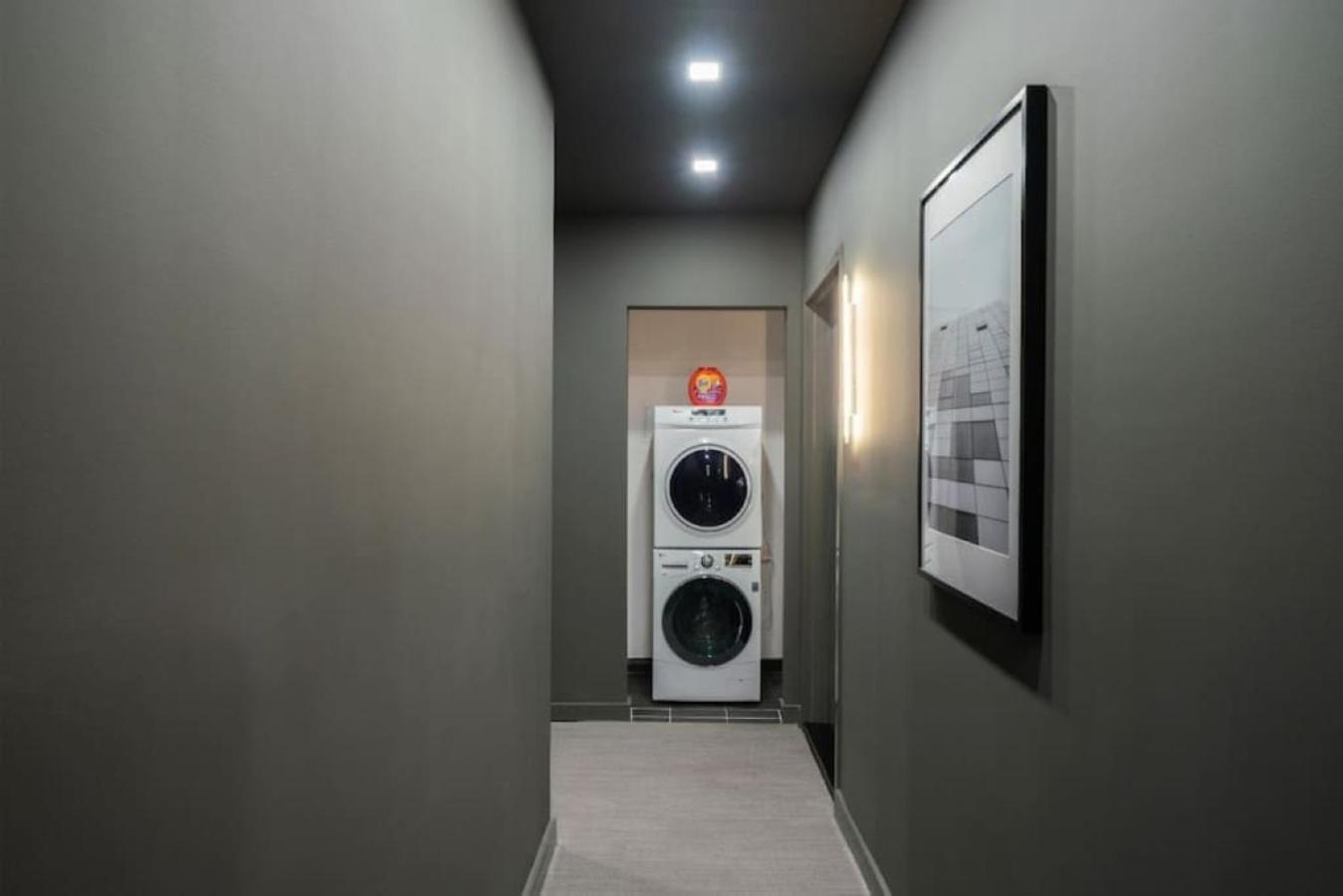 Luxe Studio With Charming Juliet Balcony Daire New York Dış mekan fotoğraf