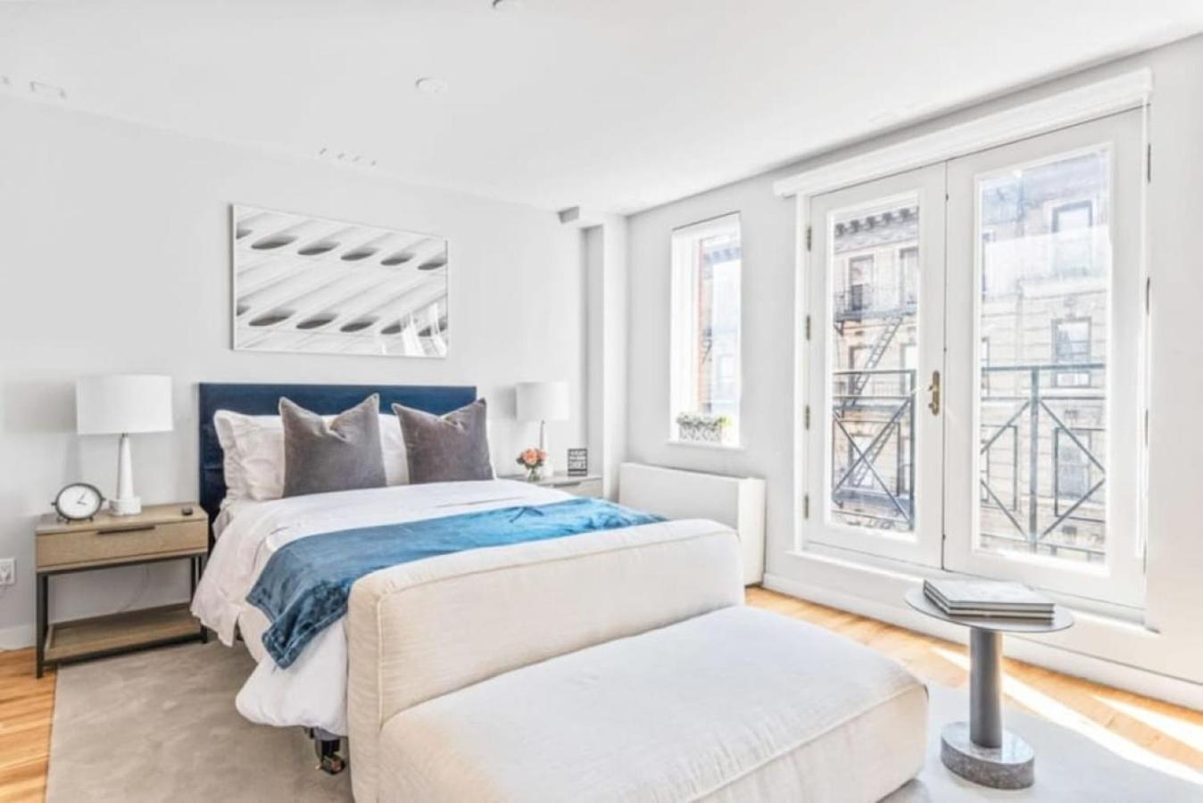 Luxe Studio With Charming Juliet Balcony Daire New York Dış mekan fotoğraf